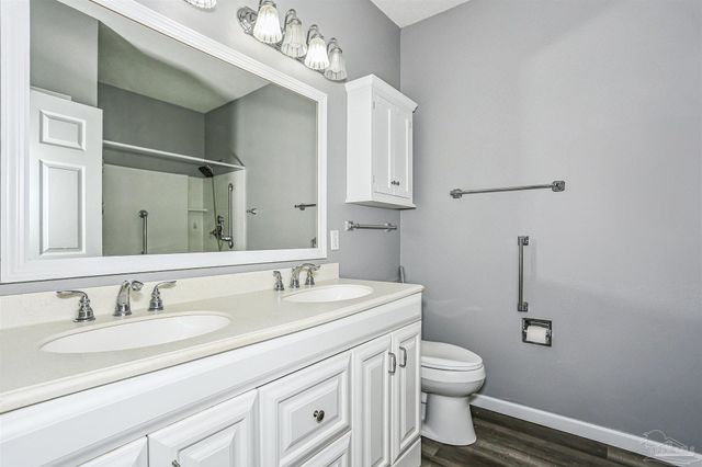 5860 Spanish Trail C, Pensacola, FL 32504