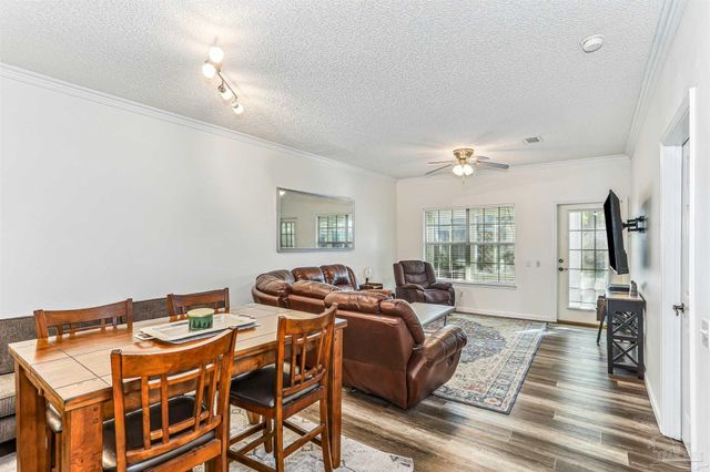 5860 Spanish Trail C, Pensacola, FL 32504