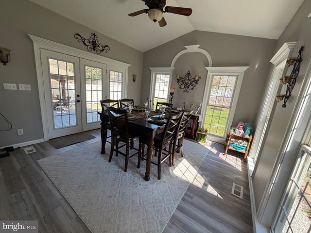 11207 SPRING MEADOW BLVD, Fredericksburg, VA 22407