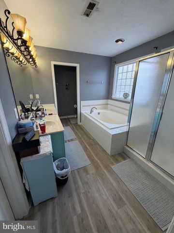 11207 SPRING MEADOW BLVD, Fredericksburg, VA 22407