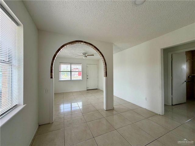 301 S Raul Longoria Road, Edinburg, TX 78542