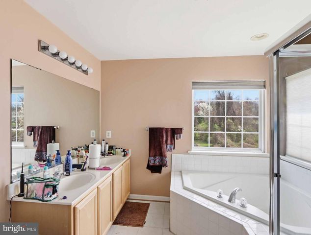 11803 LILIUM LN, Glenn Dale, MD 20769