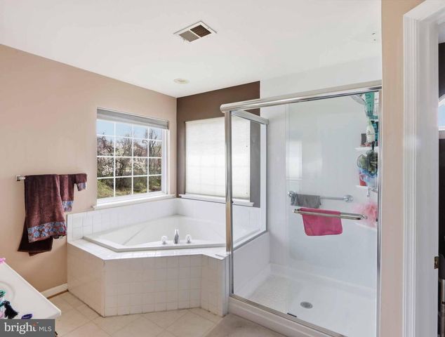 11803 LILIUM LN, Glenn Dale, MD 20769