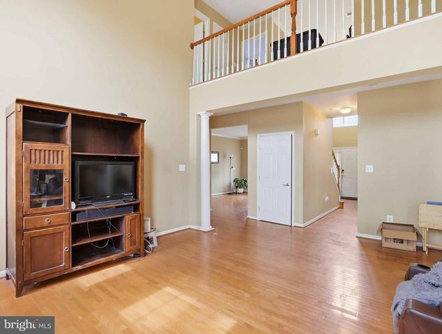 11803 LILIUM LN, Glenn Dale, MD 20769