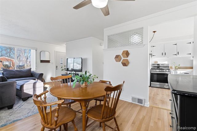 28686 Herbert Street, Madison Heights, MI 48071