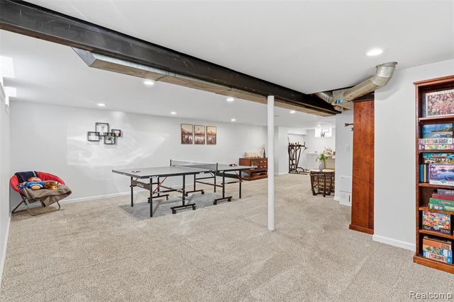 28686 Herbert Street, Madison Heights, MI 48071