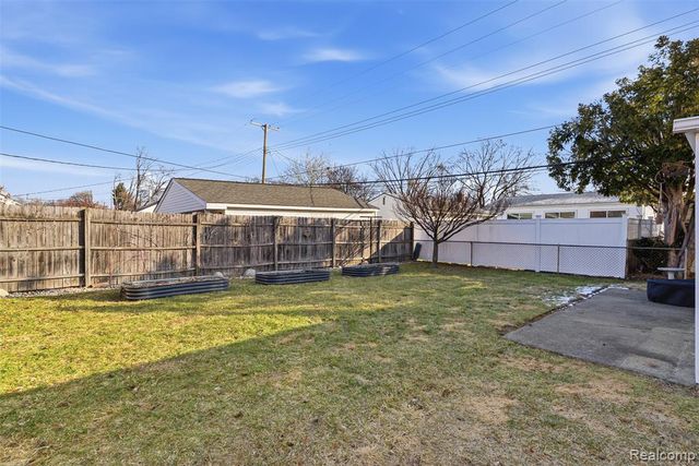 28686 Herbert Street, Madison Heights, MI 48071