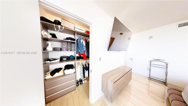 1451 Brickell Ave 2502, Miami, FL 33131
