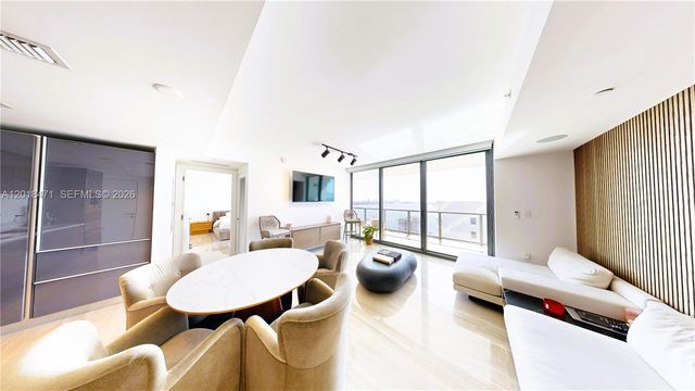 1451 Brickell Ave 2502, Miami, FL 33131