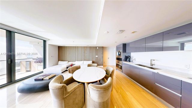1451 Brickell Ave 2502, Miami, FL 33131