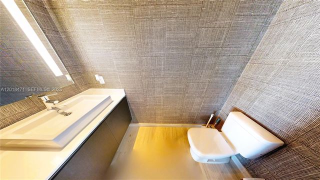 1451 Brickell Ave 2502, Miami, FL 33131