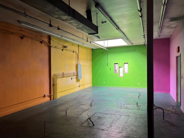 3044 N Lincoln Avenue, Chicago, IL 60657