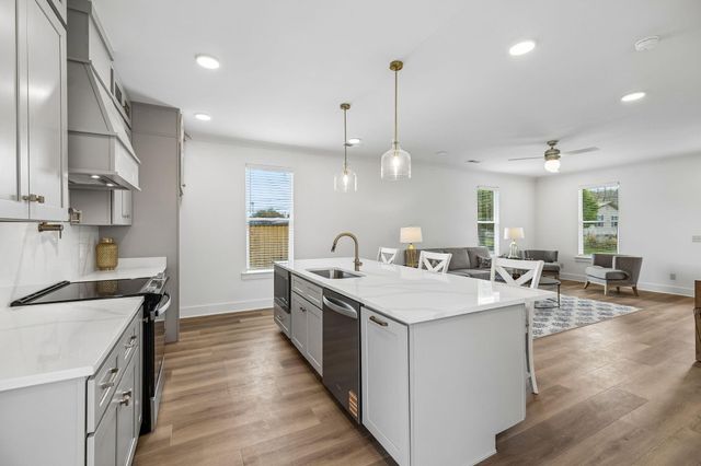 106 N Moss Avenue, Chattanooga, TN 37419