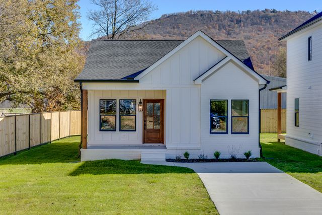 106 N Moss Avenue, Chattanooga, TN 37419
