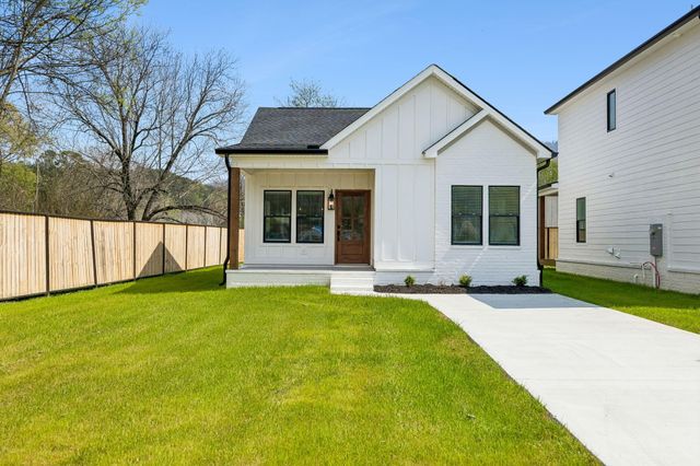 106 N Moss Avenue, Chattanooga, TN 37419