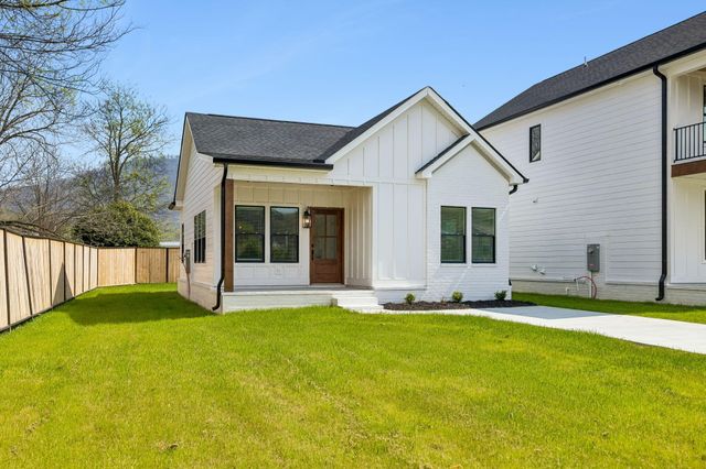 106 N Moss Avenue, Chattanooga, TN 37419