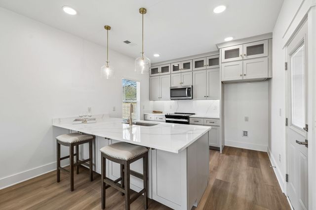 106 N Moss Avenue, Chattanooga, TN 37419