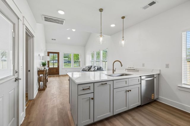 106 N Moss Avenue, Chattanooga, TN 37419
