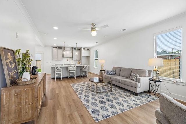 106 N Moss Avenue, Chattanooga, TN 37419