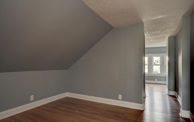 1515 Hawthorne Avenue, Columbus, OH 43203