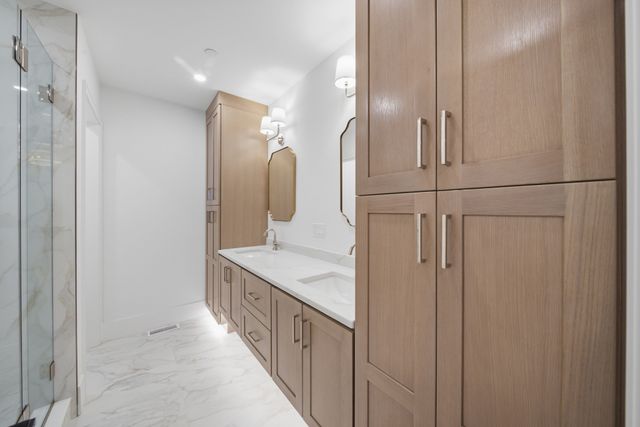 421 East 6th Street TH3, Boston, MA 02127