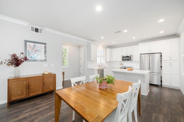 3259 Forney Way, Sacramento, CA 95816