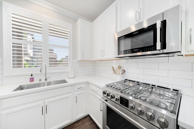 3259 Forney Way, Sacramento, CA 95816