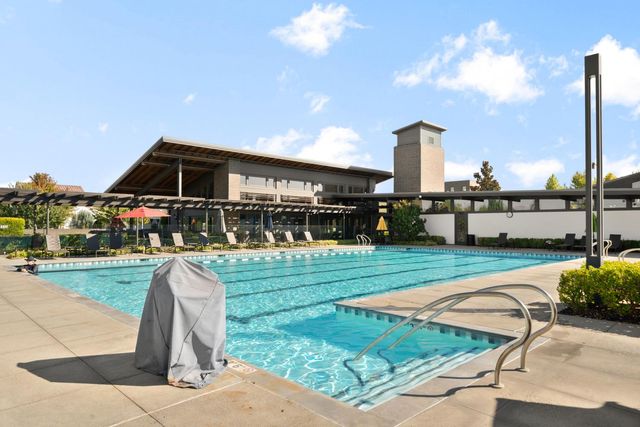 3259 Forney Way, Sacramento, CA 95816