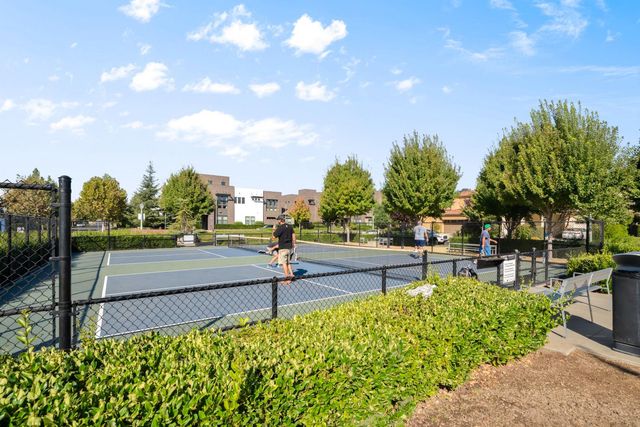 3259 Forney Way, Sacramento, CA 95816