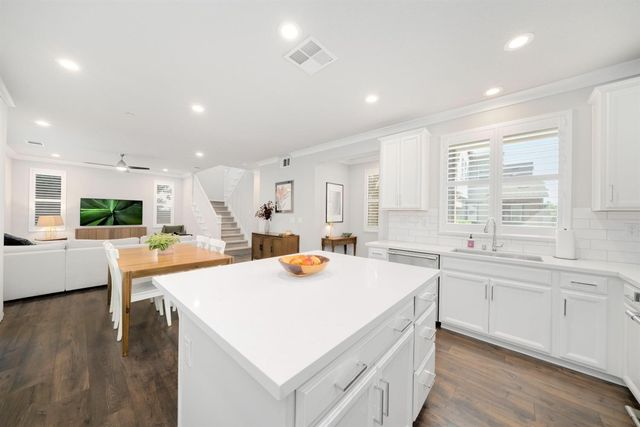 3259 Forney Way, Sacramento, CA 95816