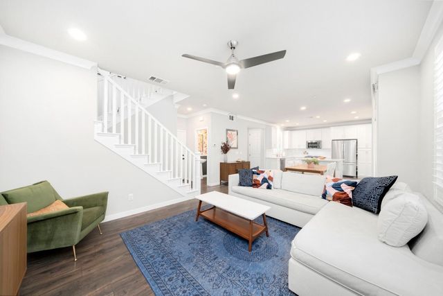 3259 Forney Way, Sacramento, CA 95816