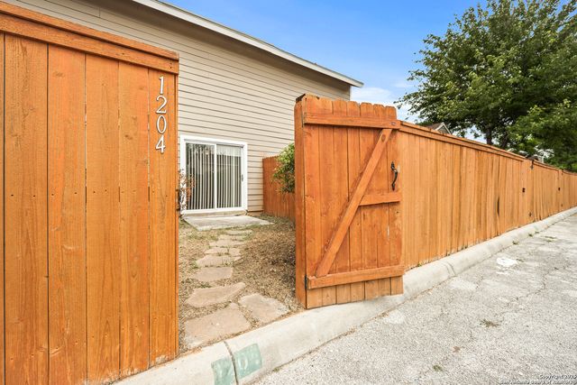 9140 Timber Path Unit 1204, San Antonio, TX 78250