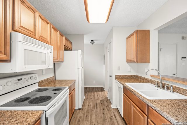 9140 Timber Path Unit 1204, San Antonio, TX 78250