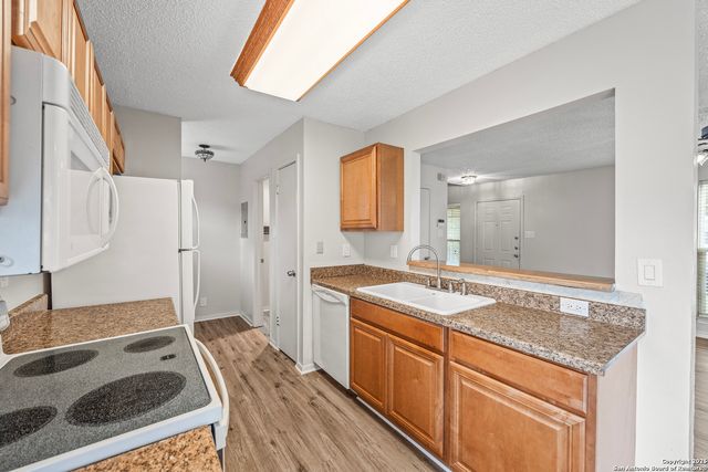 9140 Timber Path Unit 1204, San Antonio, TX 78250