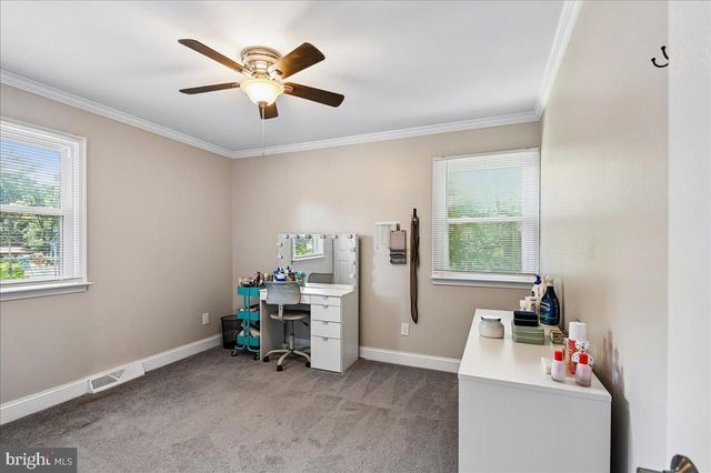 252 MAGOTHY BRIDGE RD, Pasadena, MD 21122