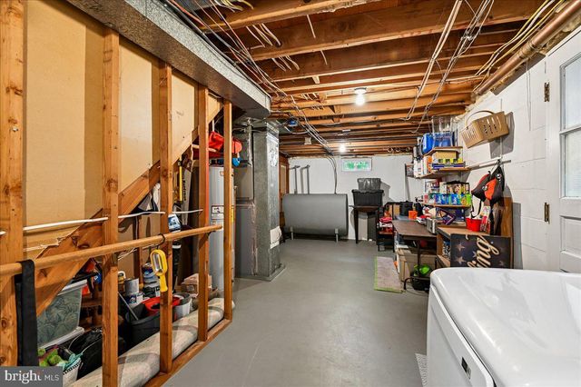 252 MAGOTHY BRIDGE RD, Pasadena, MD 21122