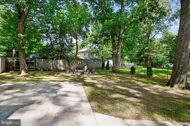 252 MAGOTHY BRIDGE RD, Pasadena, MD 21122