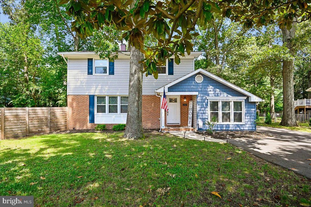 252 MAGOTHY BRIDGE RD, Pasadena, MD 21122