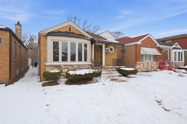 8818 S Merrill Avenue, Chicago, IL 60617