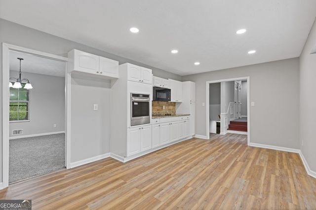 120 Melanie Court, South Fulton, GA 30349