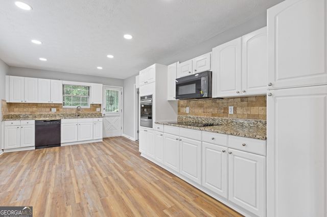 120 Melanie Court, South Fulton, GA 30349