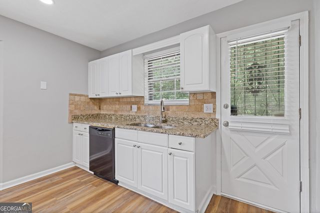 120 Melanie Court, South Fulton, GA 30349