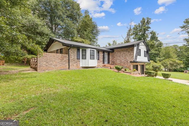 120 Melanie Court, South Fulton, GA 30349