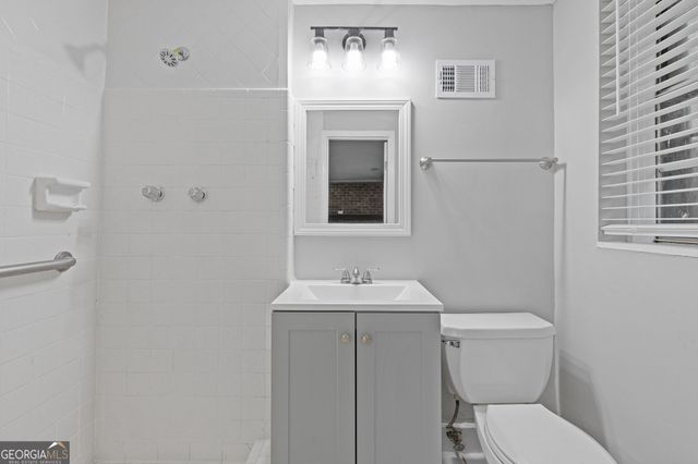 120 Melanie Court, South Fulton, GA 30349