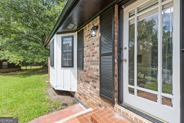 120 Melanie Court, South Fulton, GA 30349