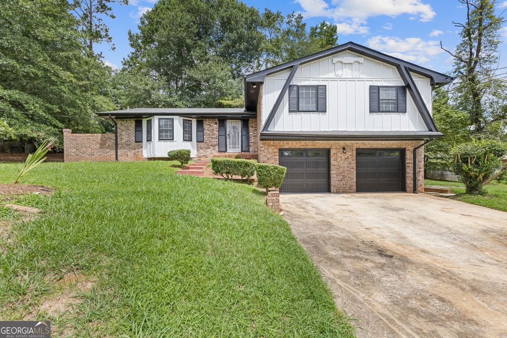 120 Melanie Court, South Fulton, GA 30349