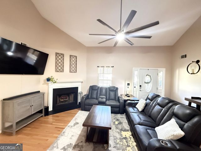 467 Grove Pointe Court 10, Locust Grove, GA 30248