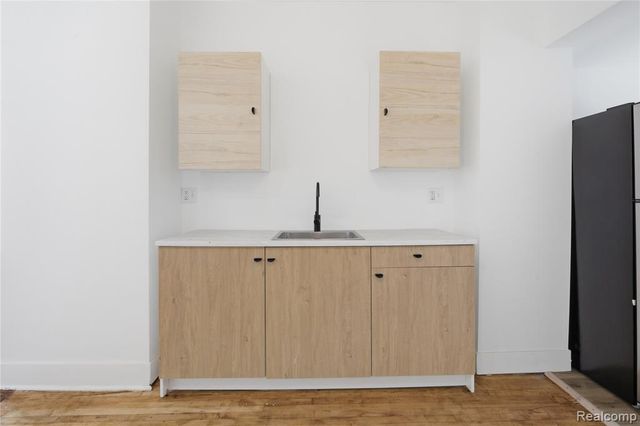 16139 Inverness Street, Detroit, MI 48221