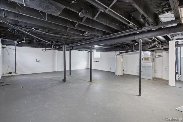 16139 Inverness Street, Detroit, MI 48221