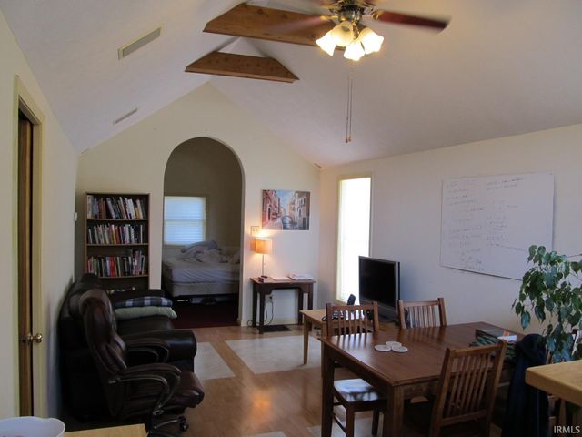 613 W Kirkwood Avenue, Bloomington, IN 47404